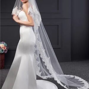 Two Tier Short & Long White Lace Bridal Veil One Size